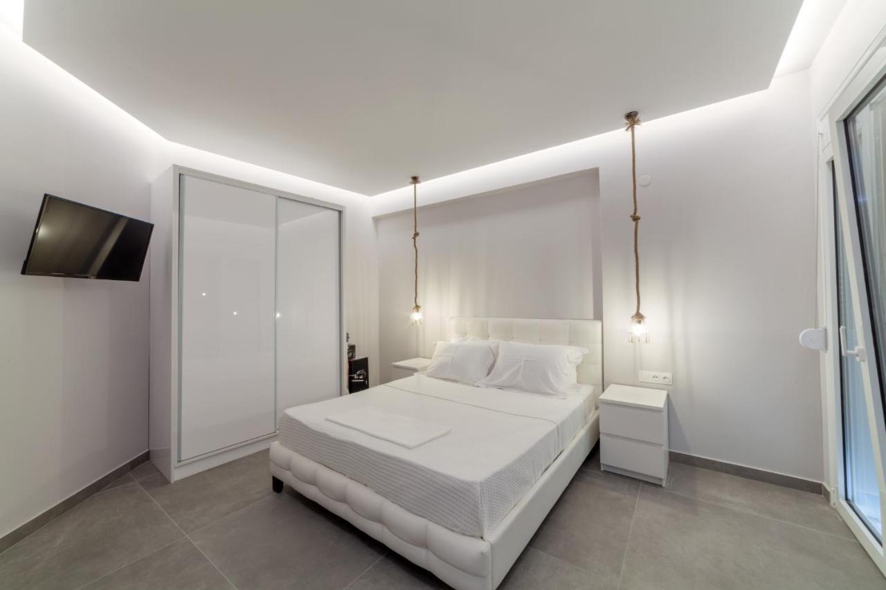 Althea Suites By Rentalspro Services - Nea Moudania Halkidiki Extérieur photo