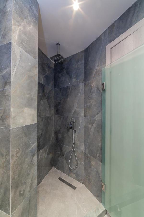Althea Suites By Rentalspro Services - Nea Moudania Halkidiki Extérieur photo