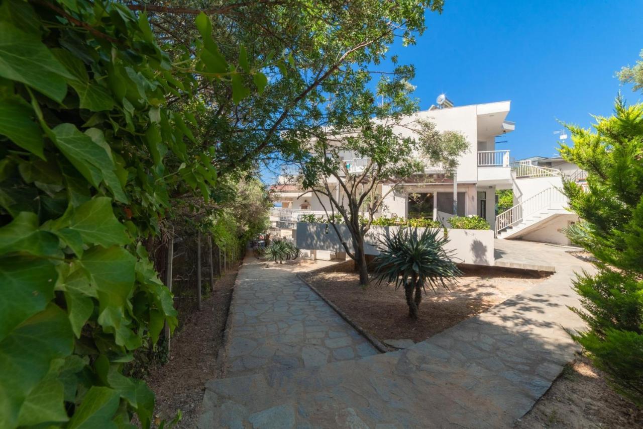 Althea Suites By Rentalspro Services - Nea Moudania Halkidiki Extérieur photo